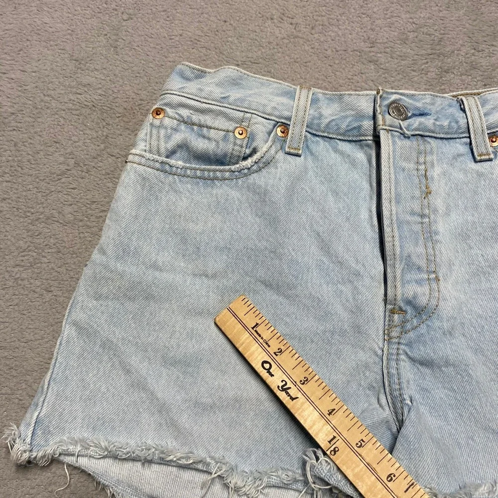 Levis‎ Premium Wedgie Shorts Womens 29 Raw Hem Button High Rise Cut Off